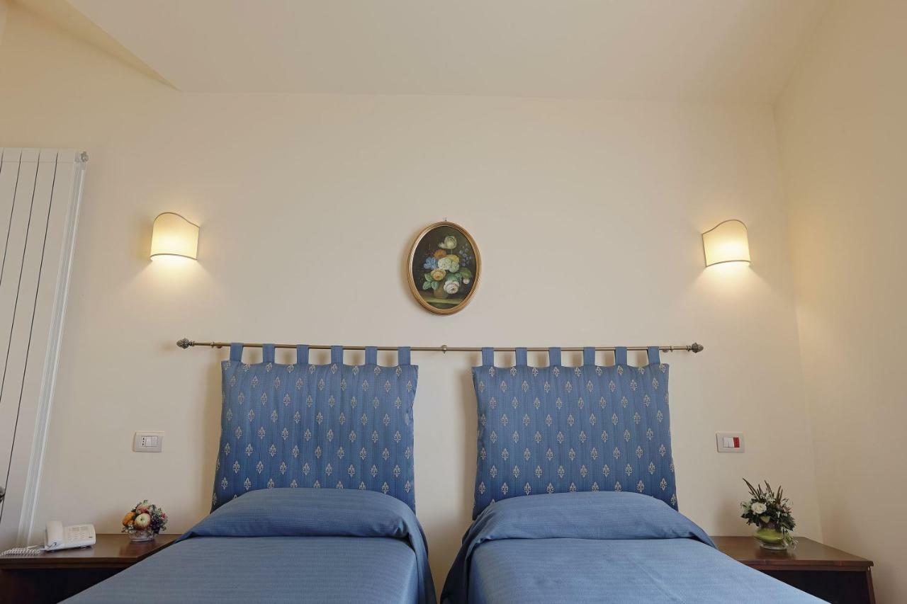 Pigna D'Oro Country Hotel Santo Stefano Quisquina Kültér fotó