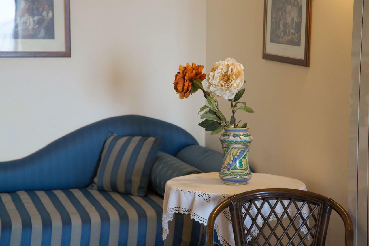 Pigna D'Oro Country Hotel Santo Stefano Quisquina Kültér fotó
