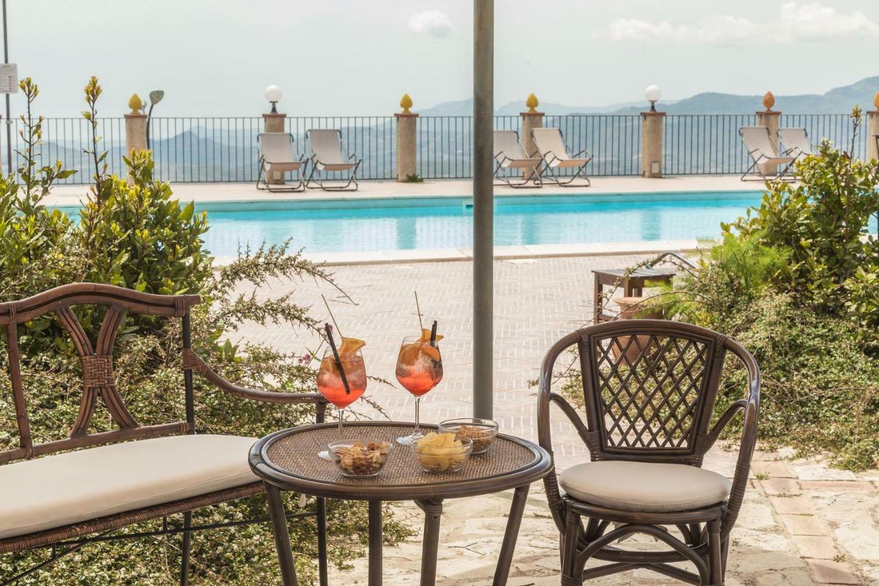 Pigna D'Oro Country Hotel Santo Stefano Quisquina Kültér fotó
