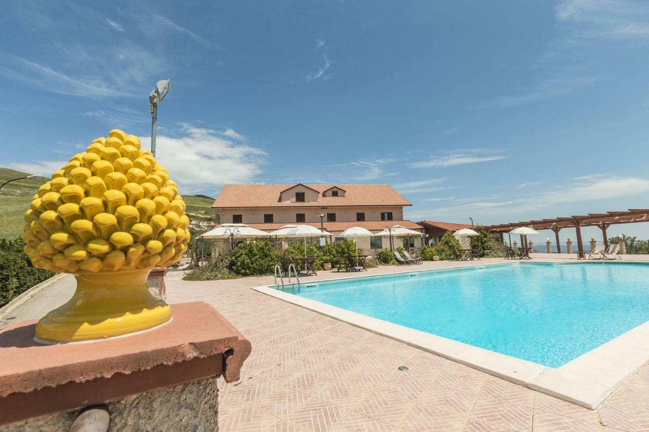 Pigna D'Oro Country Hotel Santo Stefano Quisquina Kültér fotó